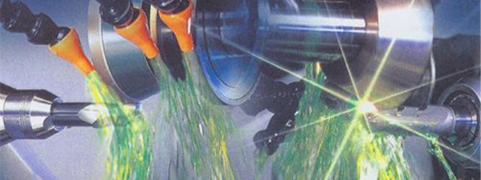 (圖:切削液運(yùn)用場(chǎng)景)