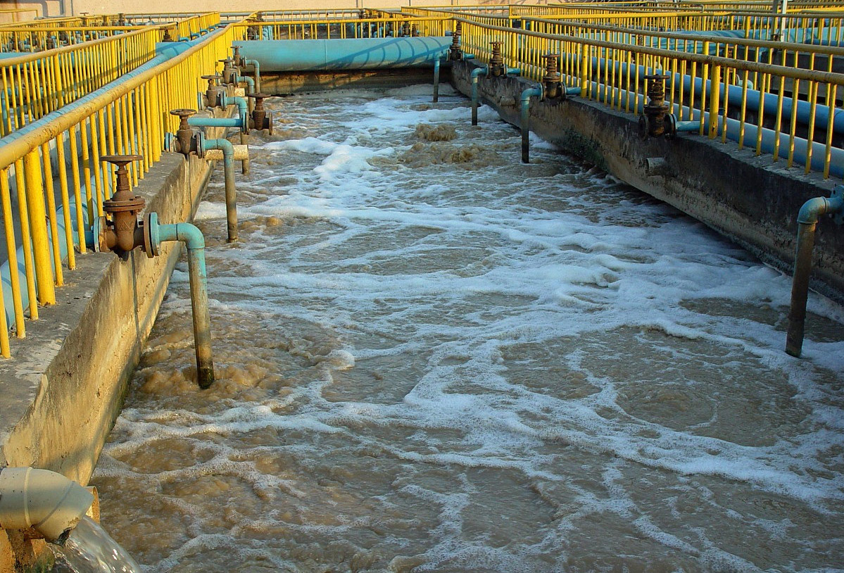 (圖:南輝陽離子污水處理消泡劑應用)